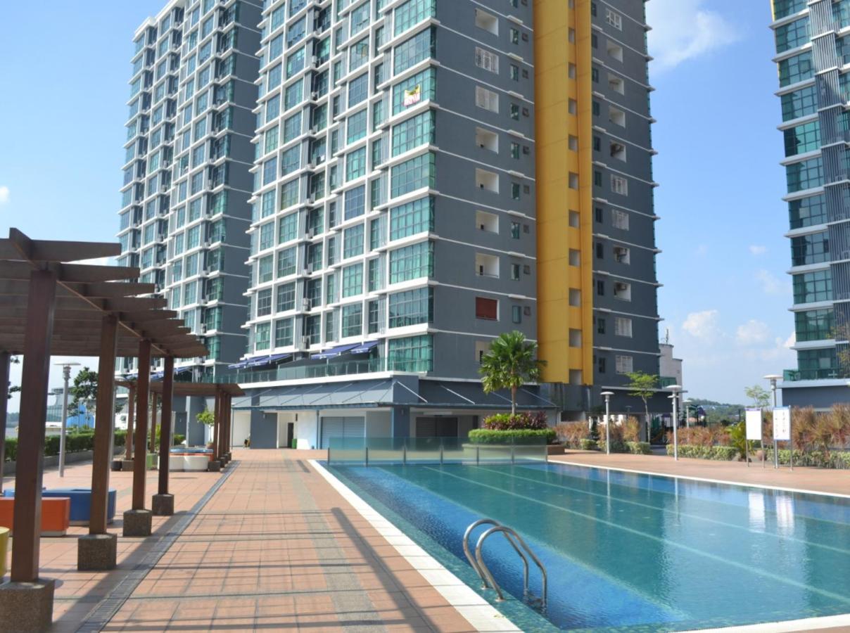 Vista Alam Studio Units - Pool, Food Court Шах-Алам Экстерьер фото